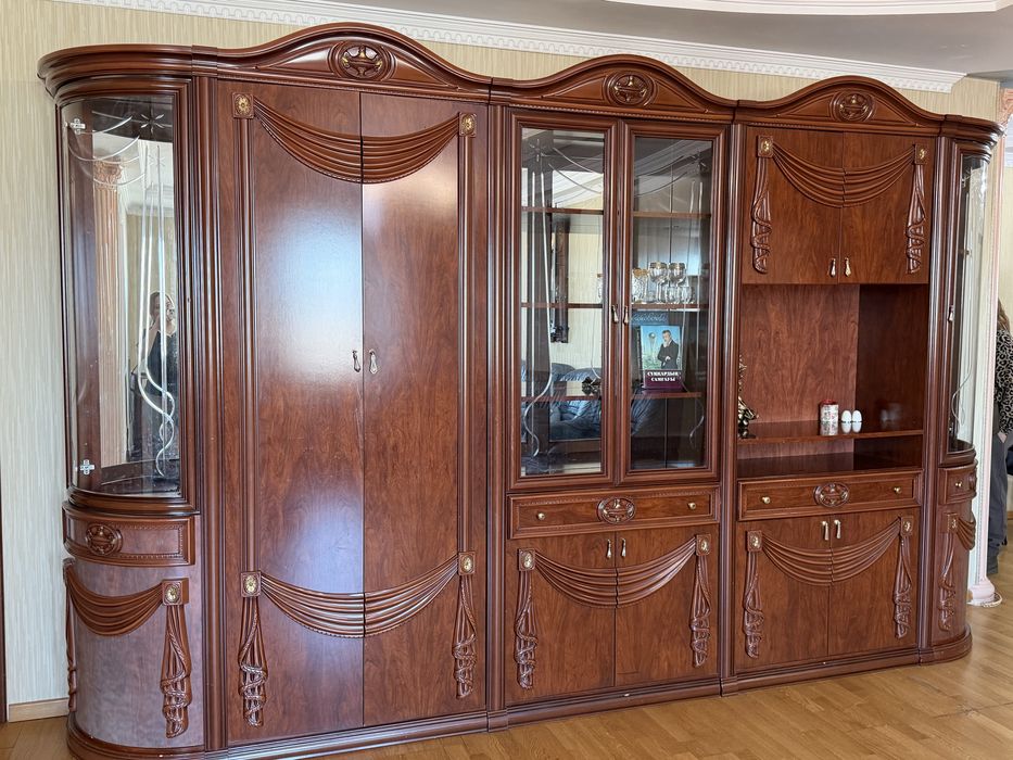 Продам Горка-стенка