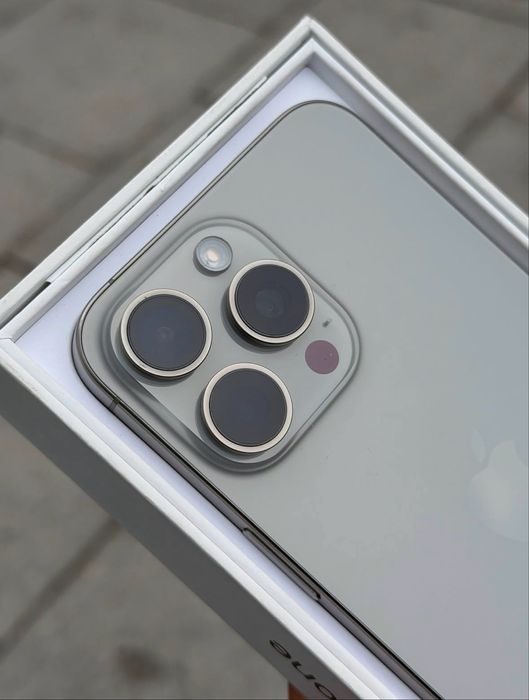Айфон 15 про мах 256GB 89%