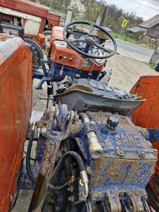 Tractor same Minitauro și Internațional 644