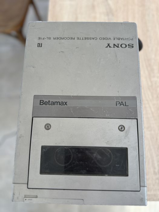Sony Betamax SL-F1E