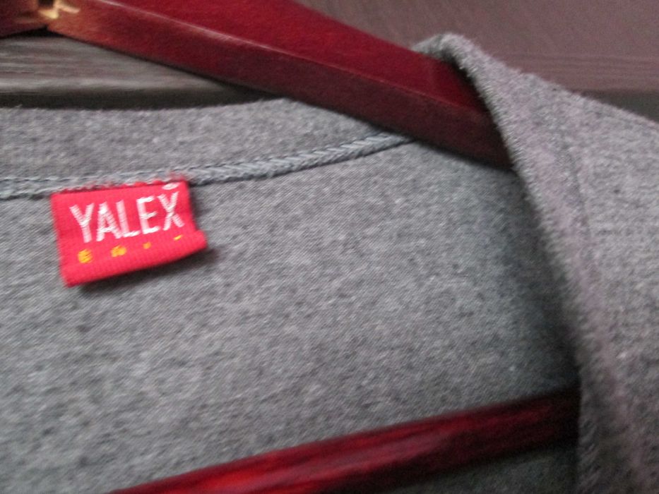 tricou  gri  sport XS