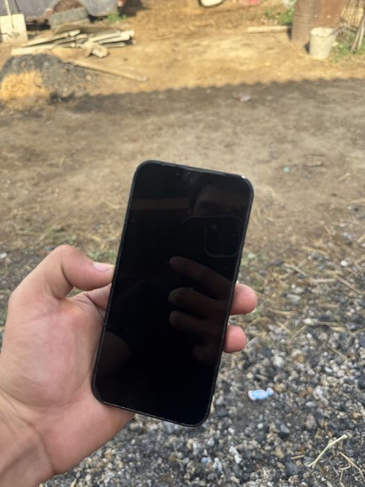 iphone 13 каробка есть