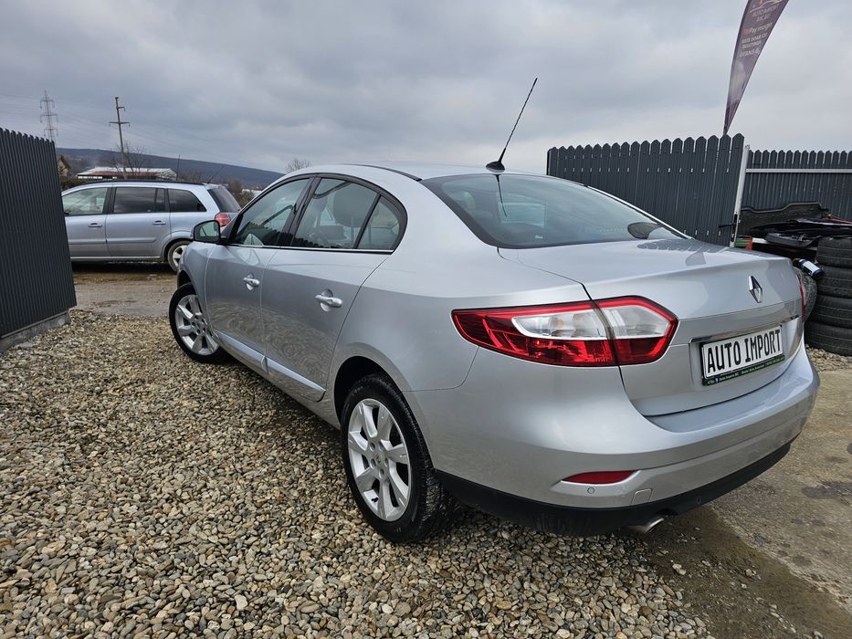 Renault Fluence ~ 1.5 DCi ~ 110 CP ~ Navigatie ~ Euro 5~