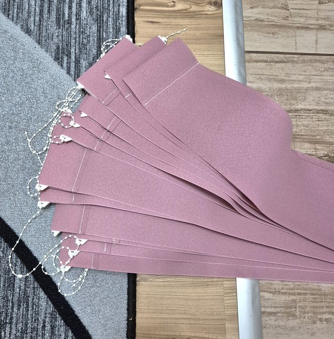 Лентови щори с релсите за два прозореца! Състояние използвано!