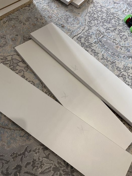 Продам навесную тумбу .