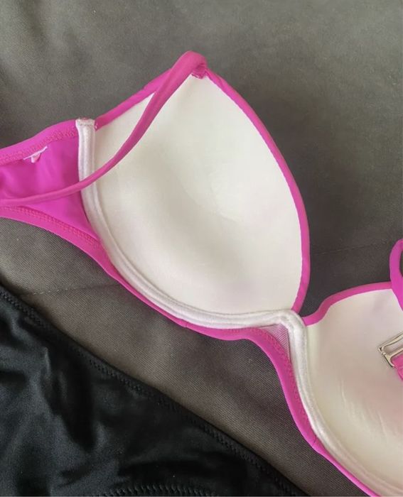 Купальник  (лифчик, трусы)