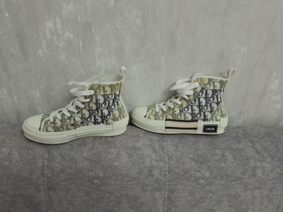 Кеды  DIOR в хорошем состояние