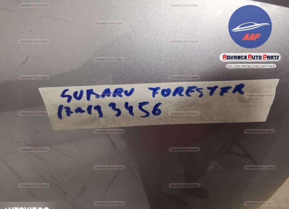 Предна броня с мивки, оригинална Субару Форестер 4 / Subaru Forester 4