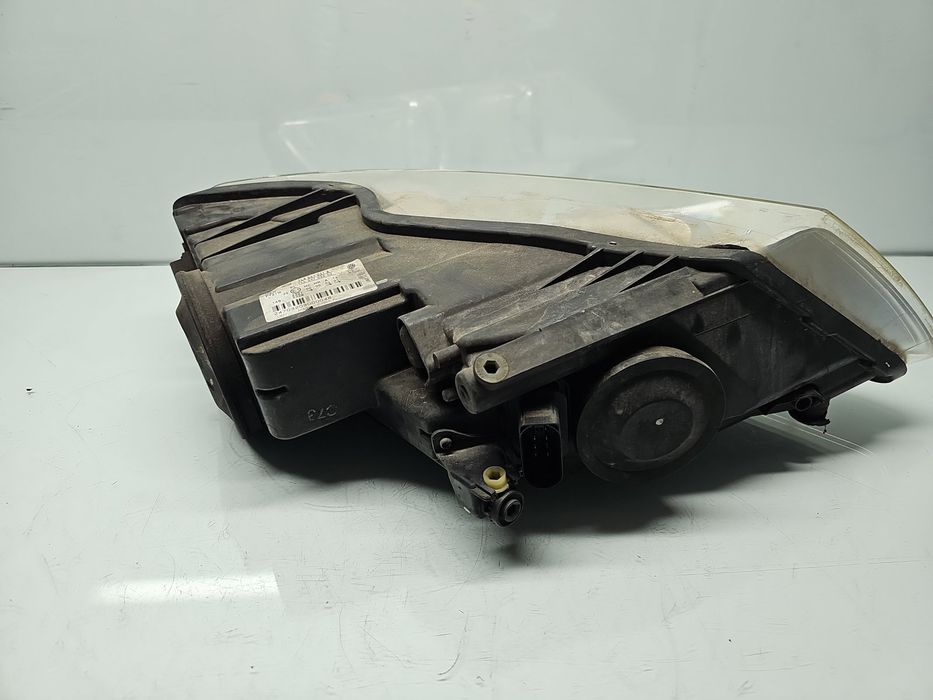 Far stanga Volkswagen Touareg (7LA, 7L6) [Fabr 2003-2010] R-line 7L694