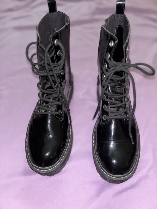 Лаковые ботинки H&M