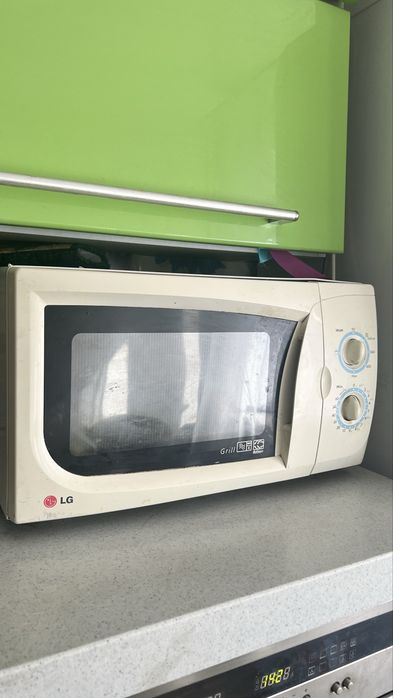 Микроволновка LG