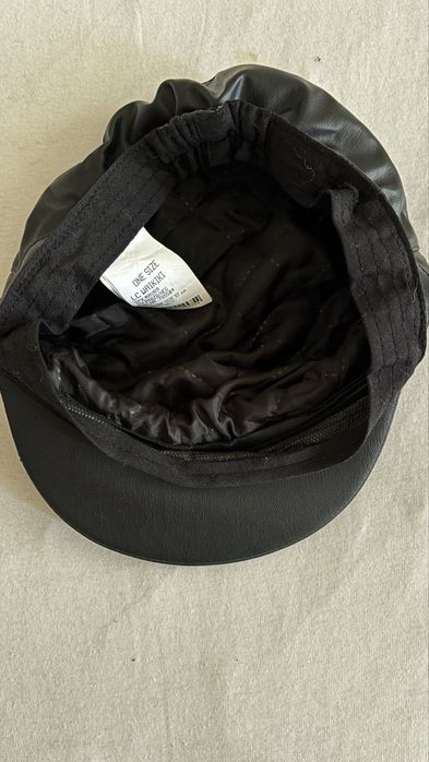 Черен каскет- LC Waikiki