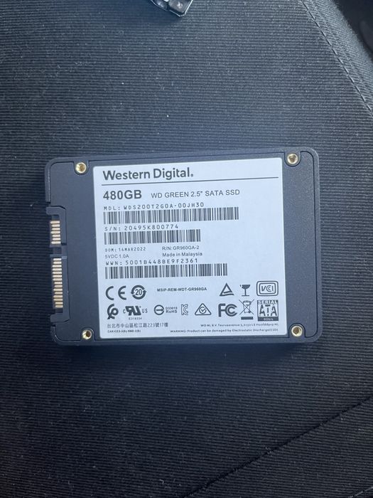 SSD 480Gb folosit doar 1 ora
