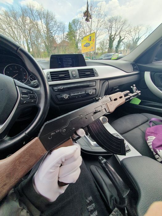 Pușcă AK47 cu capse
