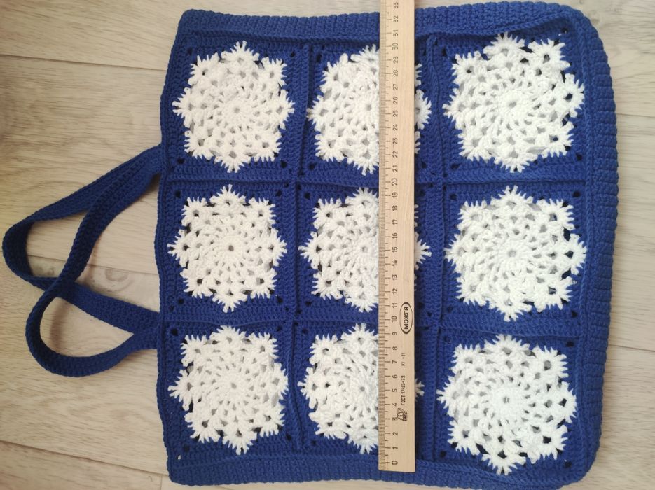 Сумка вязаная, снежинки