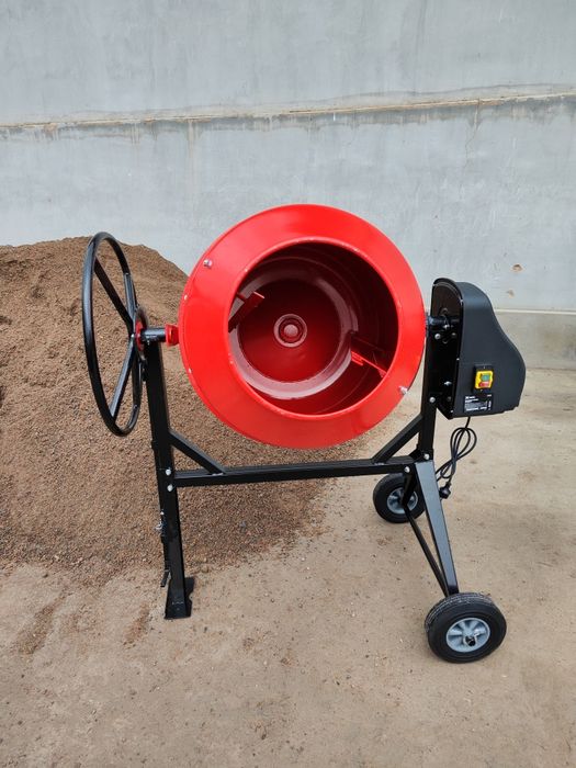 Бетоносмесители в ассортименте