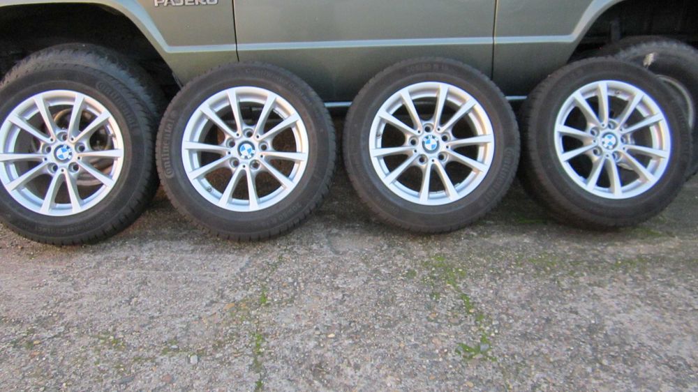 Vand set jante aliaj originale BMW pe 16  5x120 cu anvelope de iarna