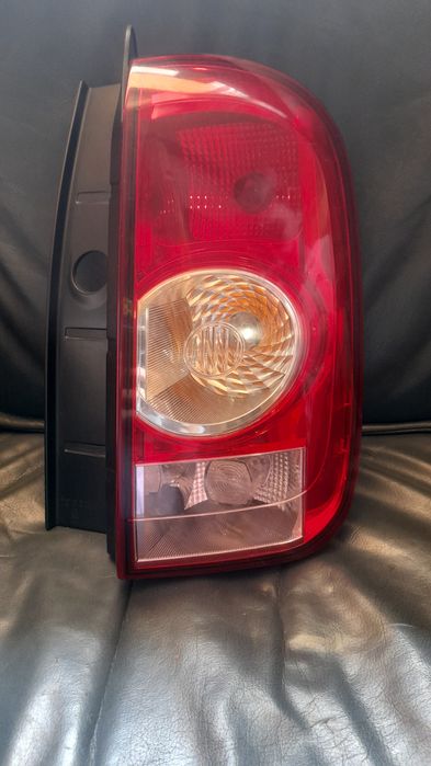 Фонарь задний Renault duster