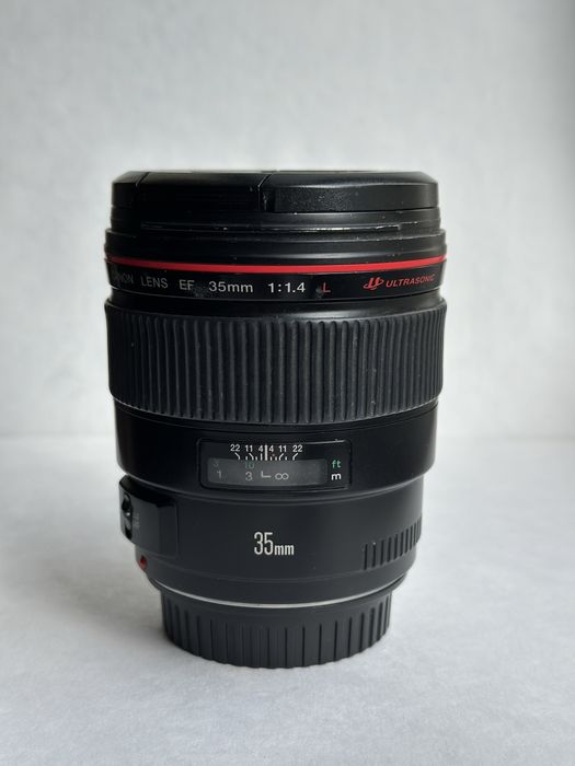 Canon 35 mm 1,4 обьектив
