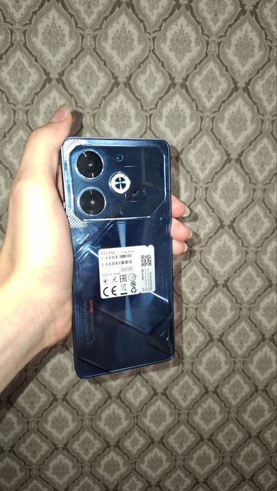Tecno Pova 6 ,256gb/8gb,