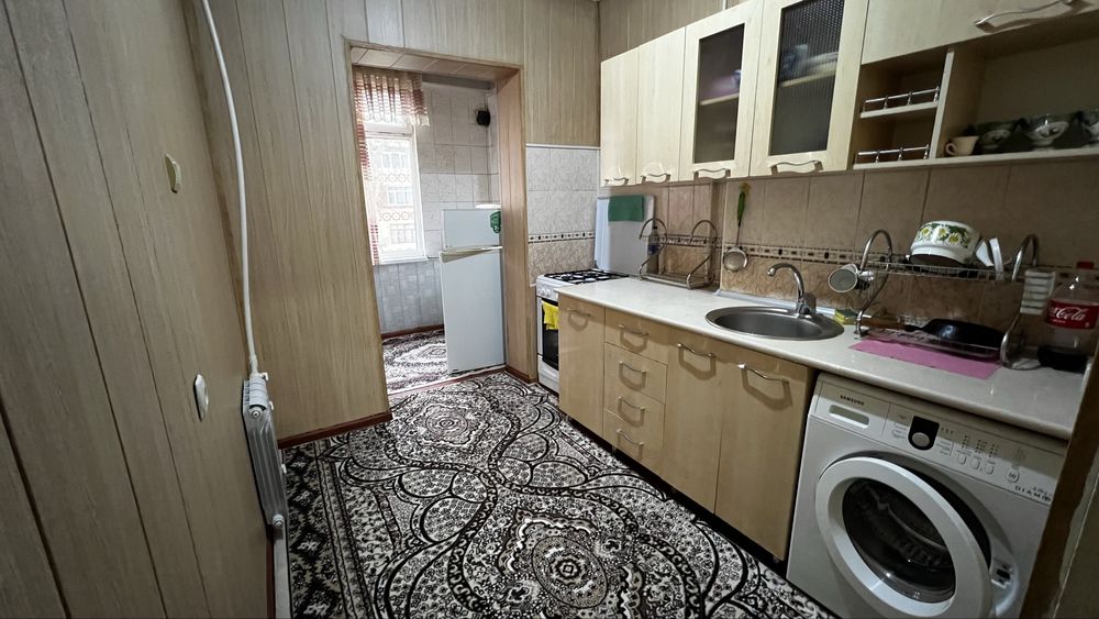 2х комнатная с мебелью и техникой в 8 микрорайоне