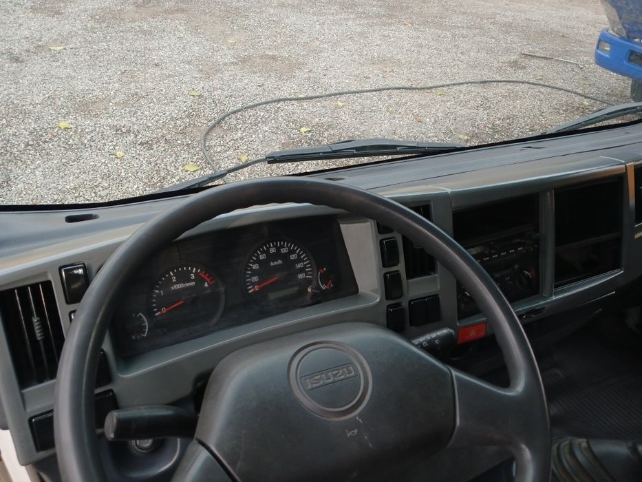 Isuzu kabina sotiladi