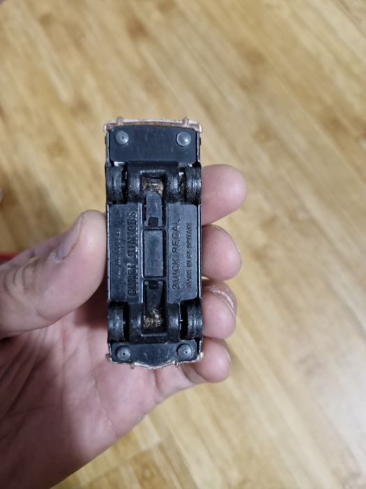 Lot 6 masinute metalice vechi