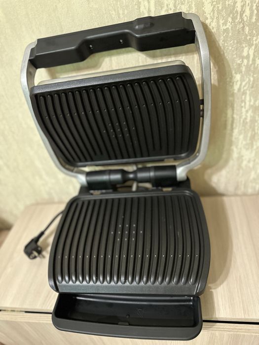 Продам настольный электрогриль Tefal