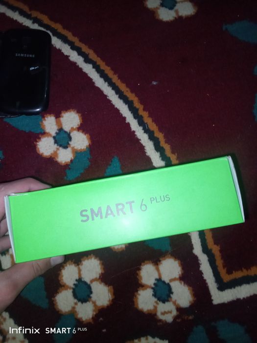 Telefon sotiladi infinix Smart 6 pilus 800 000