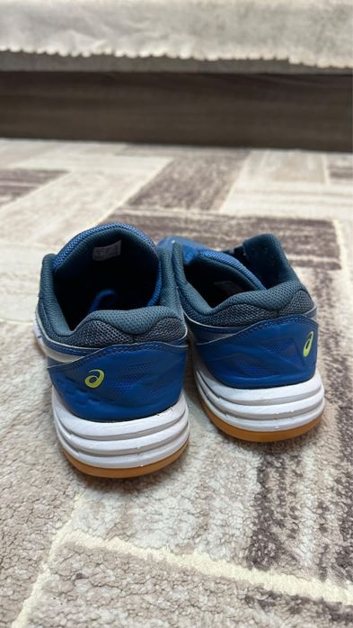 Обувки Асикс 40 размер