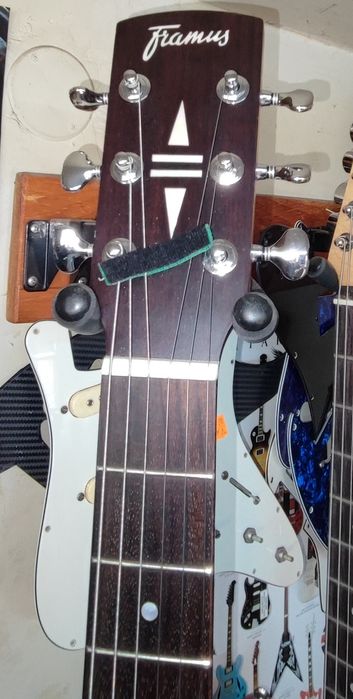 Електроакустична китара Framus