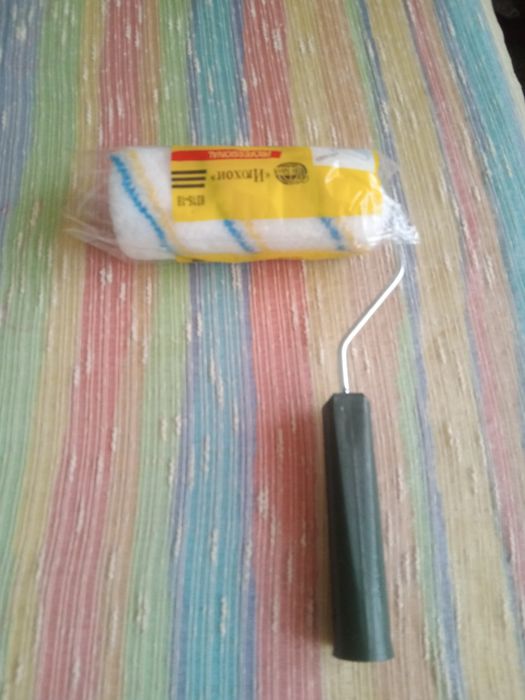 Валик малярный .