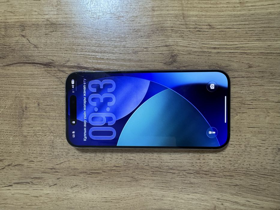 iPhone 15 Pro 256GB в хорошем состоянии