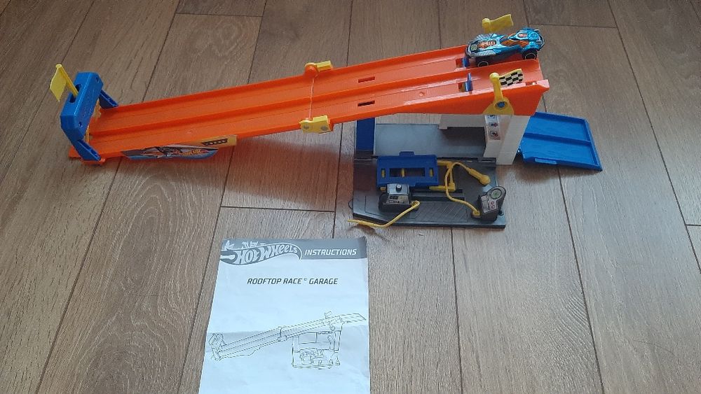 Рампа + 2 писти Hot weels - Хот уилс