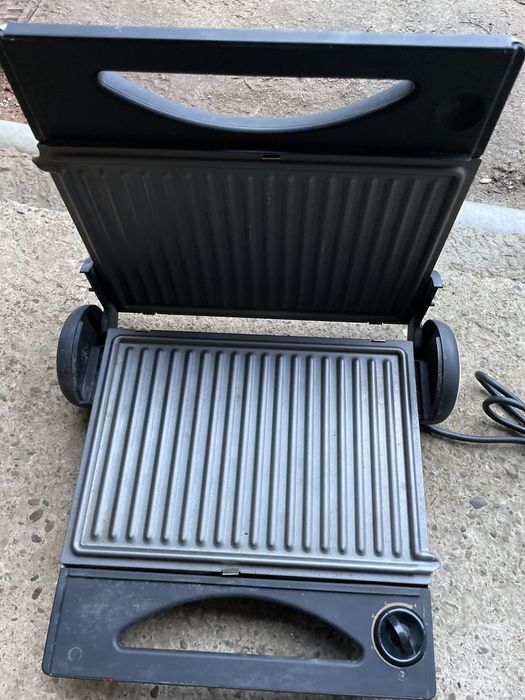 Grill / Sandwich Maker Girmi BS28 – 1800W – Plăci grill