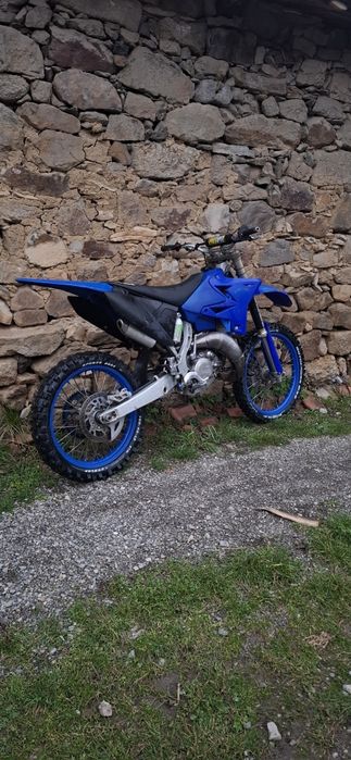Yamaha yz125 2t.
