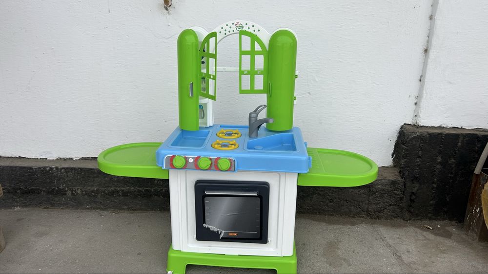 Кухня игрушечная