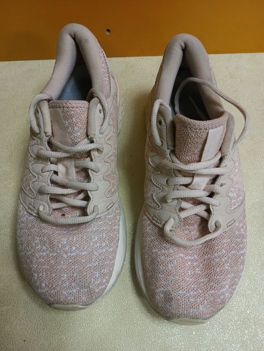 Asics Road Hawk 2 N 39 - 25 лв