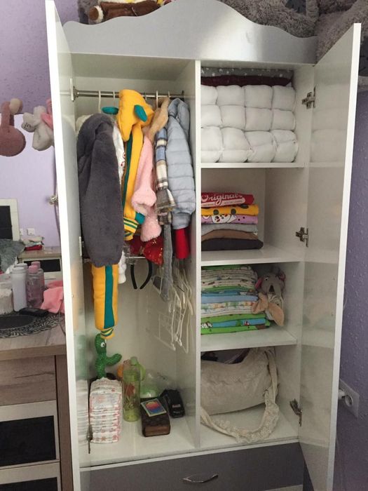 Продается детская мебель + коласка+ стулчик