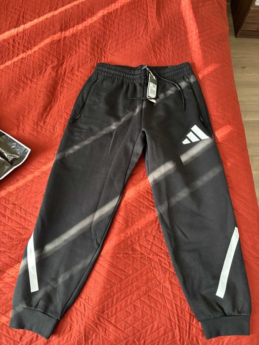 Adidas Z.N.E долнище L размер