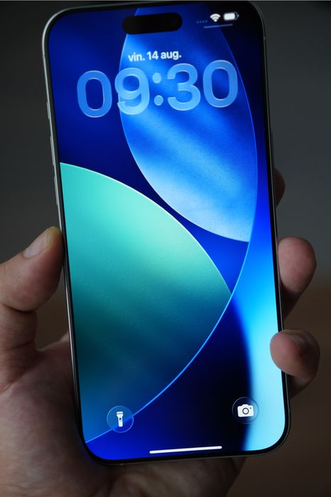 Iphone 16 pro max white titanium