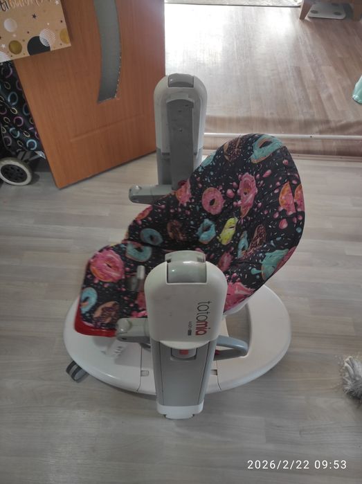 Продам детский стульчик 3 в 1