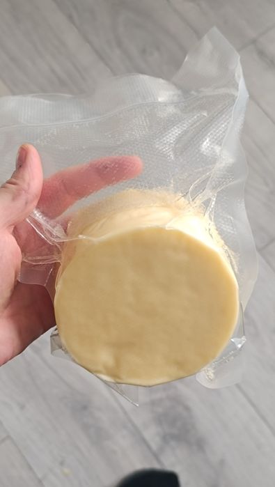 Cascaval de casa 100% lapte de vaca 500g