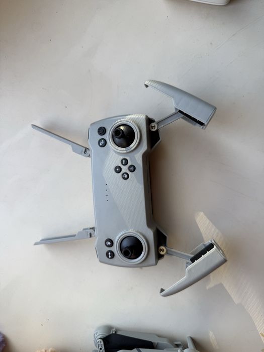 Продам     дрон