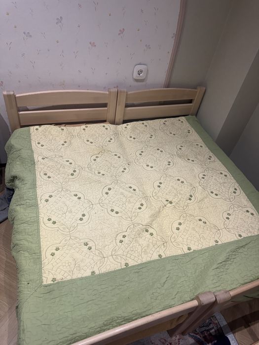 Кроватка детская 130*70 с матрацом