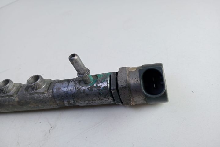 Rampa Injectoare 0445214183 BMW Seria 5 F07/F10/F11 seria