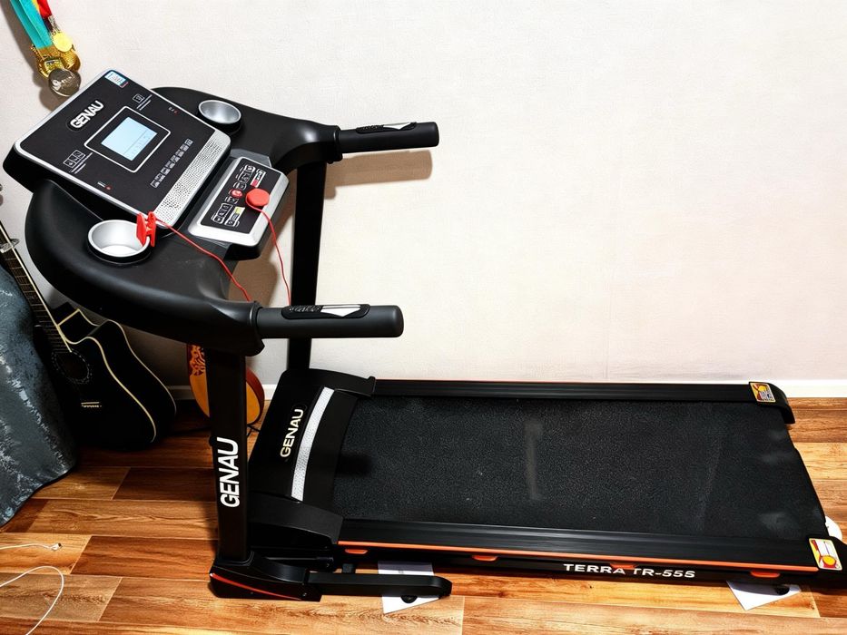 Беговая дорожка электрическая