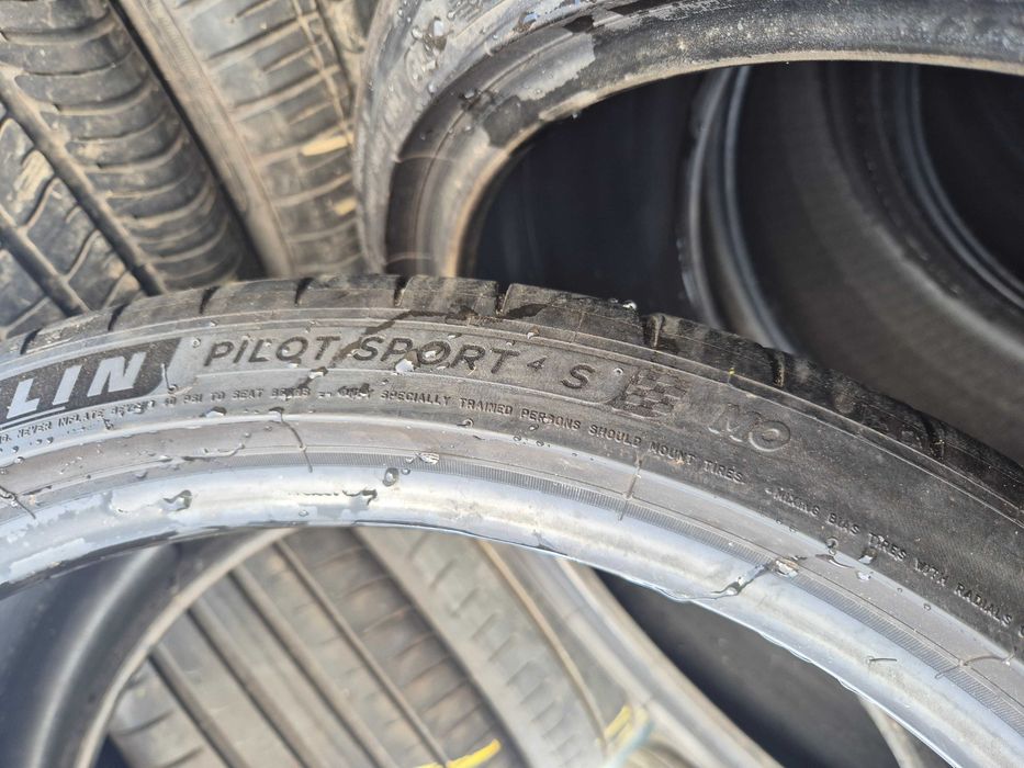 2 Anvelope de VARA - 275/30/20 - Michelin PS4S - Stare F BUNA DOT 2018