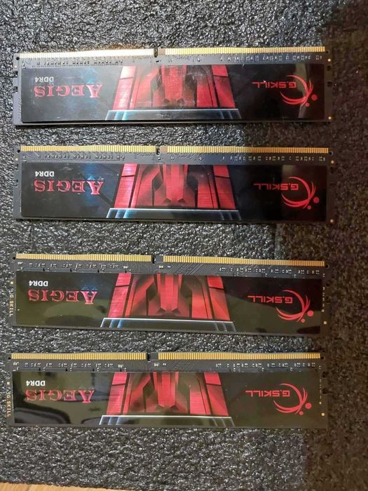 16GB DDR4 3000Mhz - RAM памет