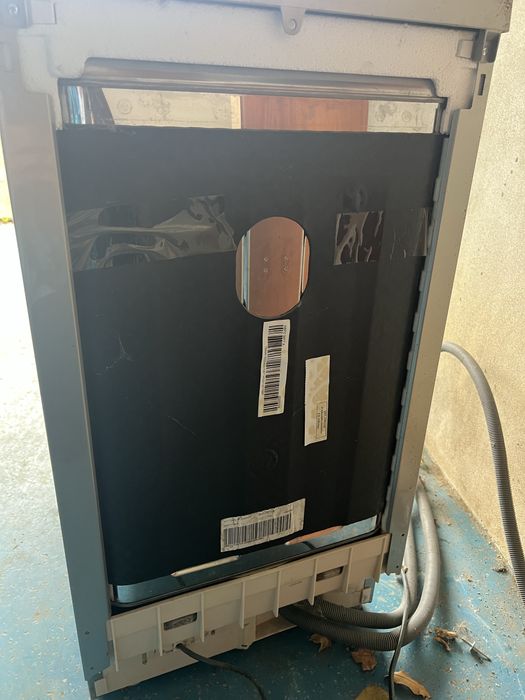 Masina de spalat vase Whirlpool